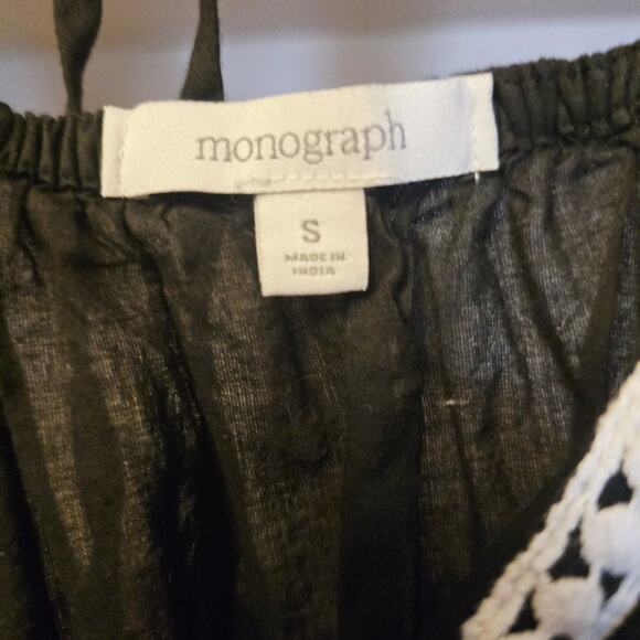 Monograph floral embroidered faux wrap crop top size small - Picture 5 of 5